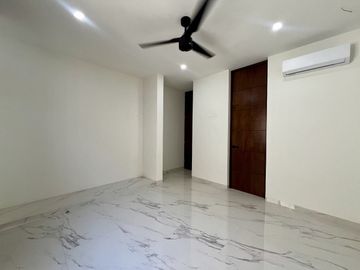 CASA EN VENTA COMPLETAMENTE EQUIPADA PRIVADA TAMARA