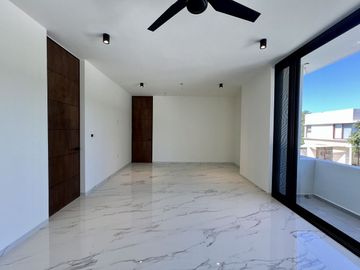 CASA EN VENTA COMPLETAMENTE EQUIPADA PRIVADA TAMARA