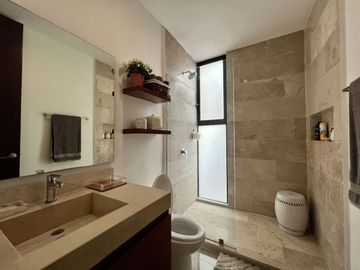 Venta de hermosa Casa en el Norte de Mérida, Temozón
