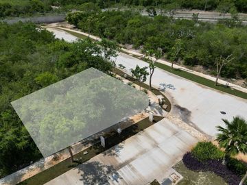 EXCLUSIVA CASA CONTEMPORÁNEA EN ESQUINA