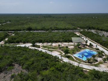 EXCLUSIVA CASA CONTEMPORÁNEA EN ESQUINA