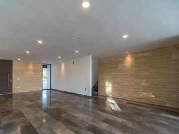 CASA EN VENTA CON SISTEMA INTELIGENTE DE 4 RECAMARAS EN PRIVADA TAMARA