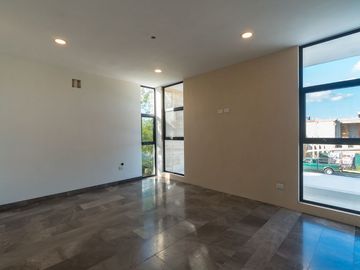 CASA EN VENTA CON SISTEMA INTELIGENTE DE 4 RECAMARAS EN PRIVADA TAMARA