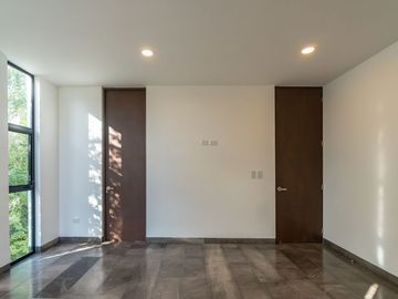 CASA EN VENTA CON SISTEMA INTELIGENTE DE 4 RECAMARAS EN PRIVADA TAMARA