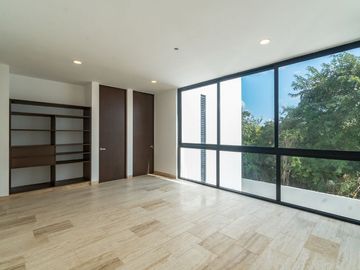 CASA EN VENTA DE 3 RECAMARAS EN PRIVADA TAMARA, ZONA COUNTRY MERIDA