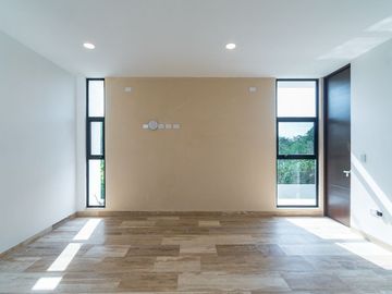 CASA EN VENTA DE 3 RECAMARAS EN PRIVADA TAMARA, ZONA COUNTRY MERIDA
