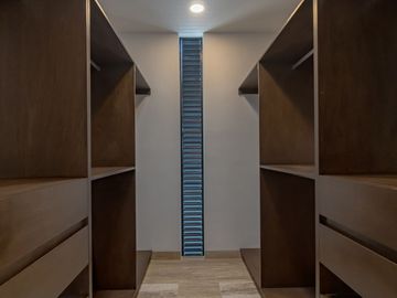 CASA EN VENTA DE 3 RECAMARAS EN PRIVADA TAMARA, ZONA COUNTRY MERIDA