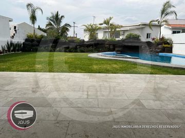 Venta de casa en Lomas de Cocoyoc