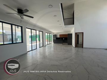 Venta de casa en Lomas de Cocoyoc