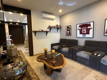 Casa en venta en Privada Solasta Residencial