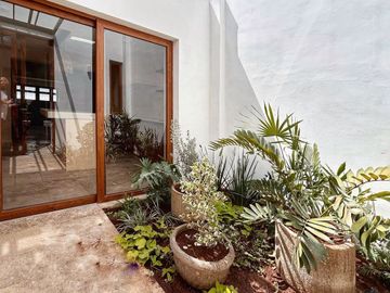 CASA EN PREVENTA A 4 CUADRAS DE PARQUE LA PLANCHA, MERIDA