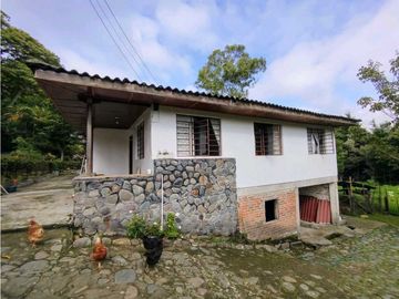 Se Vende Casa Campestre En Valle De Cocora