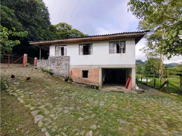 Se Vende Casa Campestre En Valle De Cocora