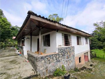 Se Vende Casa Campestre En Valle De Cocora