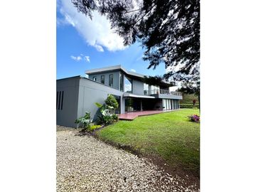 Vendo Casa campestre en Guarne. Vereda la Mosquita