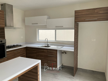 Casa en venta en Fracc. Los Almendros, Santiago Momoxpan