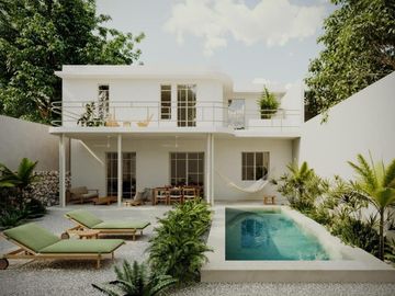 Venta de Casa en Conjunto Residencial de Lujo en Itzimná con piscina