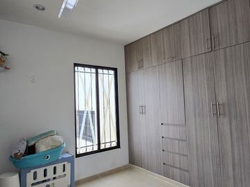 Casa (Niza) en Venta en Privada en Gran Santa Fe