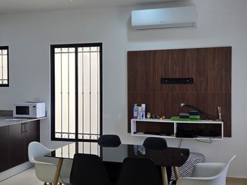 Casa (Niza) en Venta en Privada en Gran Santa Fe