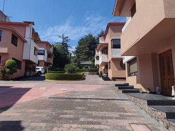 Se vende excelente casa en conjunto en parques de la herradura (V)
