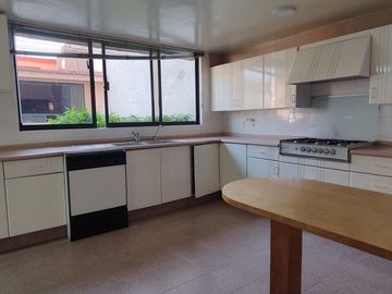 Se vende excelente casa en conjunto en parques de la herradura (V)