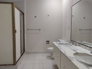 Se vende excelente casa en conjunto en parques de la herradura (V)