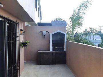 CASA EN VENTA REAL DE LA SILLA GUADALUPE ZONA GALERIAS DE CAMINO REAL