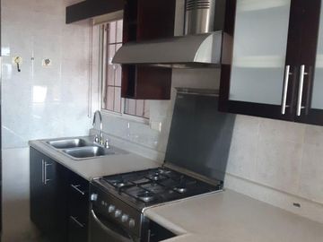 CASA EN VENTA REAL DE LA SILLA GUADALUPE ZONA GALERIAS DE CAMINO REAL