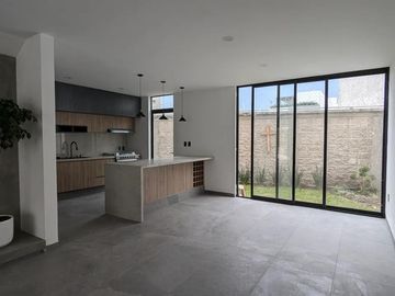 VENTA DE CASA EN RESIDENCIAL ESMERALDA EN SAN MATEO ATENCO