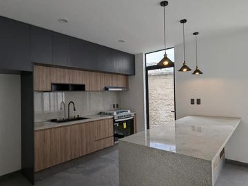 VENTA DE CASA EN RESIDENCIAL ESMERALDA EN SAN MATEO ATENCO