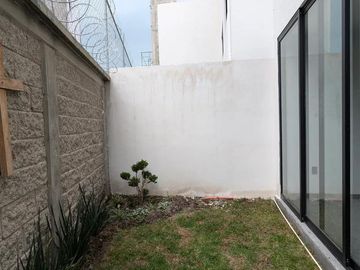 VENTA DE CASA EN RESIDENCIAL ESMERALDA EN SAN MATEO ATENCO