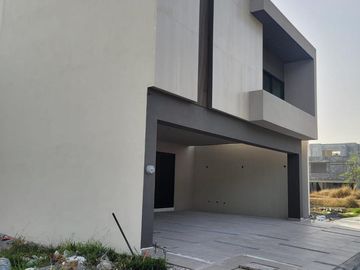 Casa en  Las Esmeraldas