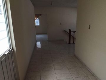 Departamento en  renta San Lorenzo Tepaltitlan (Sam´s Alfredo del Mazo)