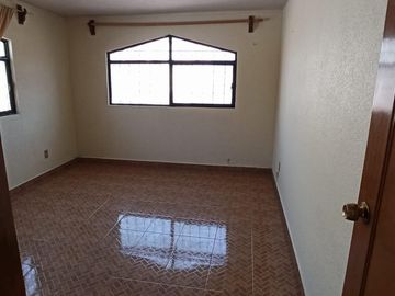 Departamento en  renta San Lorenzo Tepaltitlan (Sam´s Alfredo del Mazo)