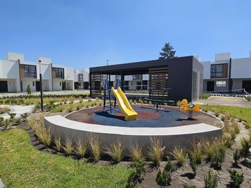 CASA NUEVA EN RENTA 3 RECAMARAS ZONA PASEO ARBOLEDAS TOLUCA