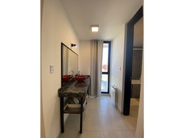 VENTA CASA 3 DORMITORIOS EN EN BARRIO CERRADO LAS CAÑITAS-MALAGUEÑO 