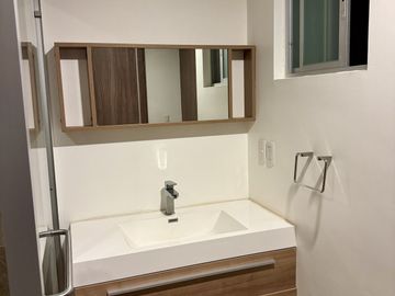 Renta Departamento Amueblado de 3 Recámaras en Habitarea Towers por $28,000