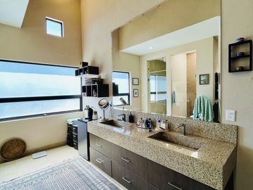 Residencia estilo Italiano en Balcones de Juriquilla