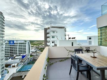 En venta suite vista al ciudad Edf. Poseidon cerca cc La Cuadra.