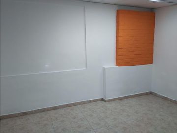 Jipijapa, Casa Comercial en Venta, 365m2, 2 Locales, 3 Suite