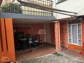 CASA RENTERA RESTAURANTE DE VENTA SECTOR QUICENTRO NORTE