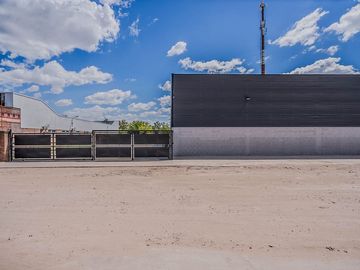 ALQUILER GALPON A ESTRENAR 235 M2 CUBIERTOS PILAR