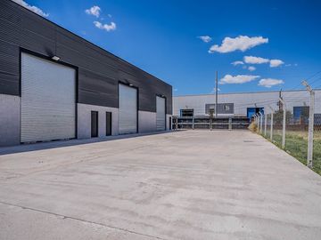 ALQUILER GALPON A ESTRENAR 235 M2 CUBIERTOS PILAR