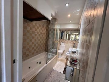 Venta Hermoso departamento Talar Florida