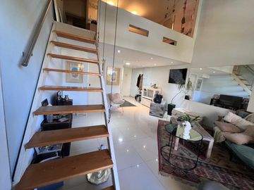 Venta Hermoso departamento Talar Florida