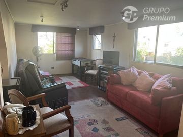 Casa en Venta en Rojas Magallanes con Araucania