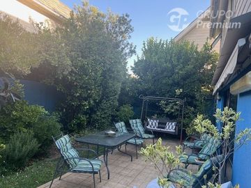 Casa en Venta en Rojas Magallanes con Araucania