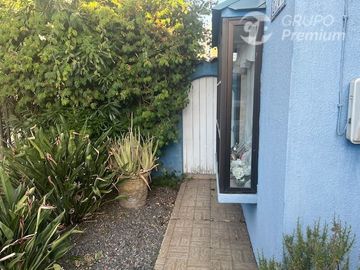 Casa en Venta en Rojas Magallanes con Araucania