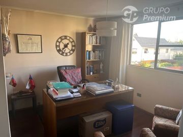 Casa en Venta en Rojas Magallanes con Araucania