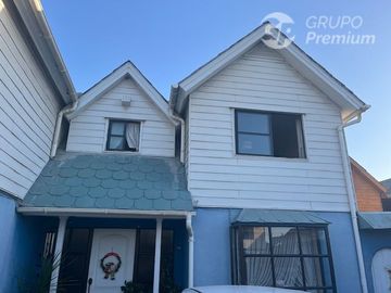 Casa en Venta en Rojas Magallanes con Araucania